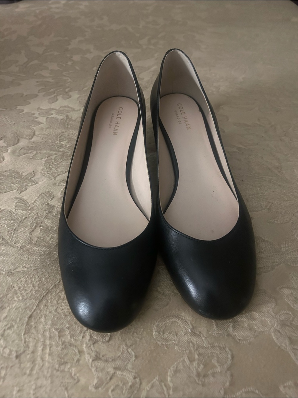 Cole Haan Black Leather Round-Toe Shoes
